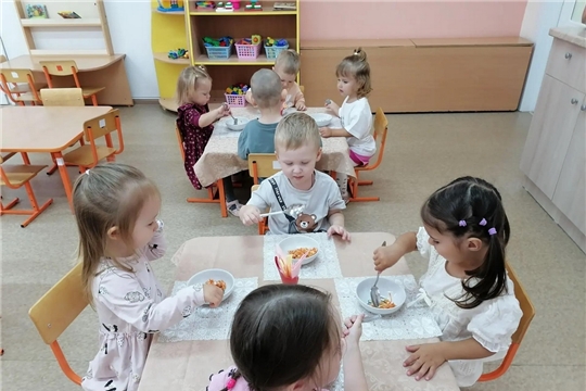 Осеннее меню в детском саду: встречаем сезон вкусно и полезно!