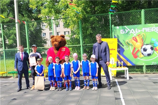 Награждение в первенстве по мини футболу