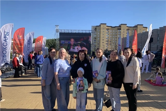 Семейный кинопоказ под открытым небом