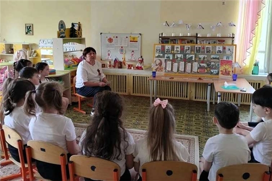 С детьми провели познавательный час в честь Дня Победы в Великой Отечественной войне