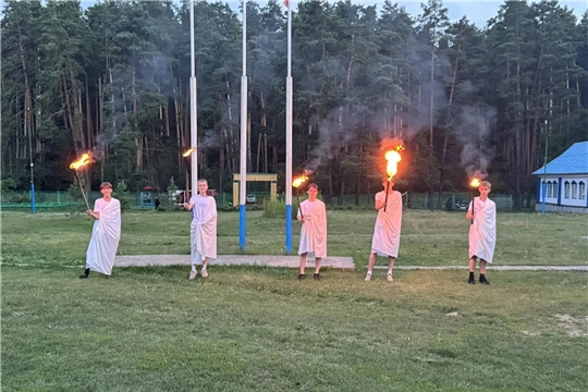 В детском лагере «Янтарный» зажегся огонь летней спортивной олимпиады.