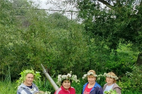 Живи родник, живи...