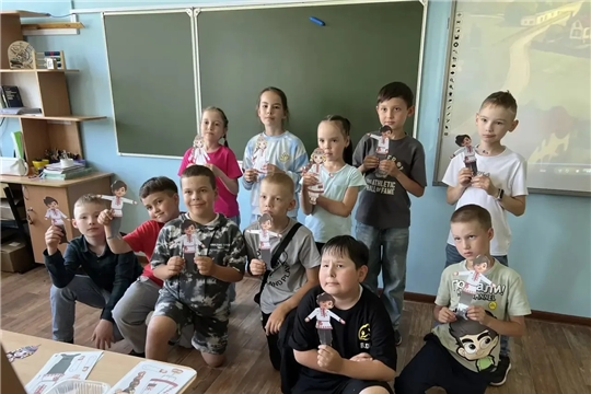 Мастер‑класс «Чуваш и чувашечка»: дети создали движущиеся фигуры в преддверии Дня Чувашской Республики