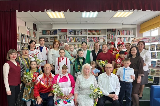 Международный день семьи: «Тепло родных сердец»