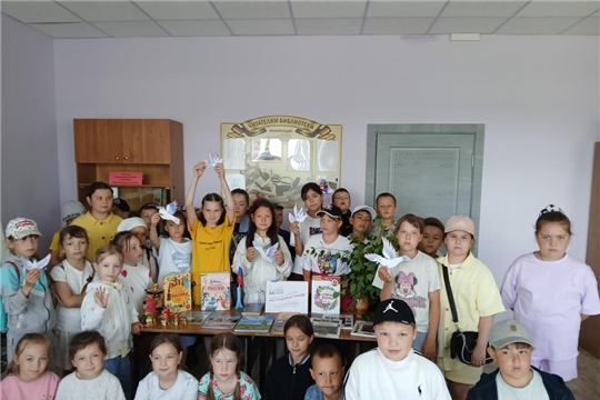 Мастер-класс «Моя Родина-Россия!» в Урмаевской сельской библиотеке
