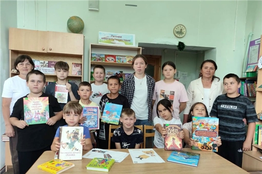 Литературный час «Дружба народов в сказках»: Сюрбей-Токаевская сельская библиотека