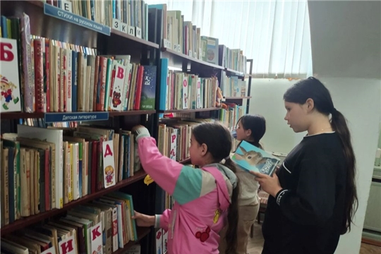 Час веселых затей «У нас в гостях загадки» в Сюрбей-Токаевской сельской библиотеке