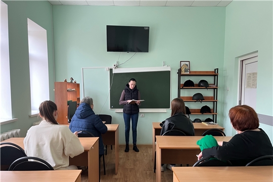 В спортивной школе по конному спорту состоялся педагогический совет.