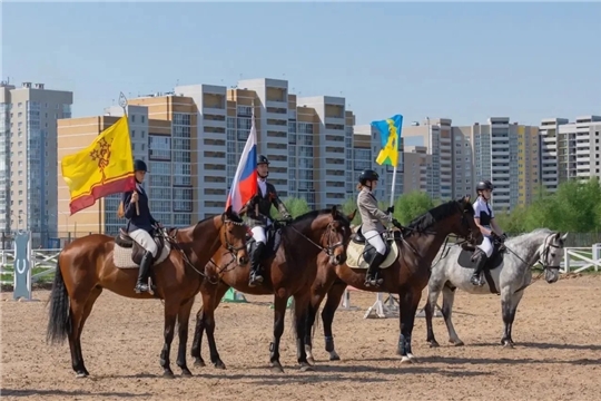 С Днём России, друзья!