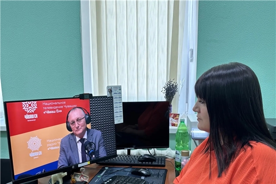 Прямая линия с министром физической культуры и спорта Чувашии Василием Петровым уже в эфире