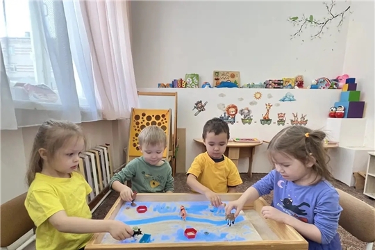 Песочные игры малышей