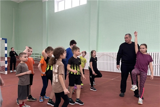 Мастер‑класс по прыжкам в высоту, посвящённый Дню Победы