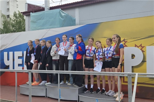 Блестящие результаты: спортсмены нашей школы — призёры чемпионата и первенства ПФО по лёгкой атлетике