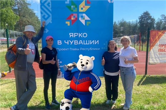 Яркое лето Чувашии: дети сдают ГТО в «Росинке»