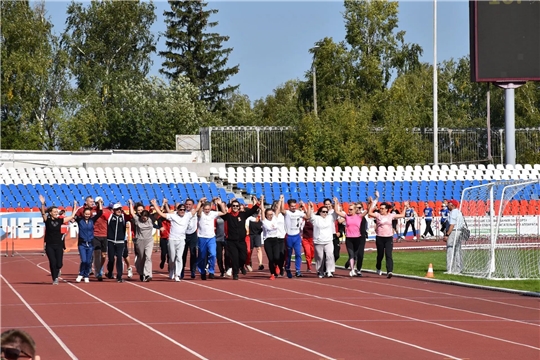 От поколения к поколению: 88‑я эстафета „Советской Чувашии“ подтвердила — спортивные традиции крепки