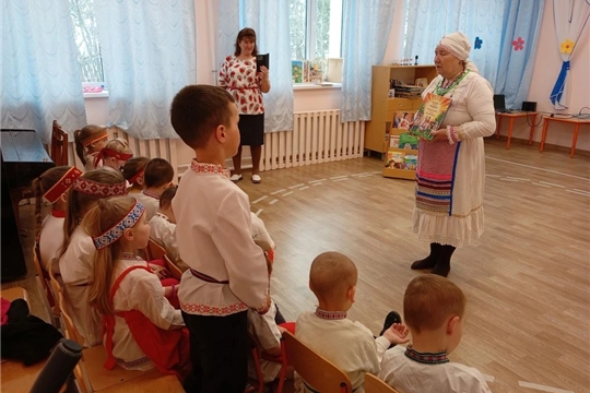 День чувашского языка организовали библиотекари д. Эльбарусово