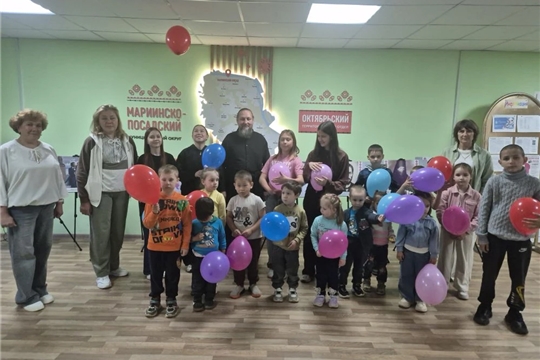 Международный день защиты детей в Октябрьской сельской библиотеке