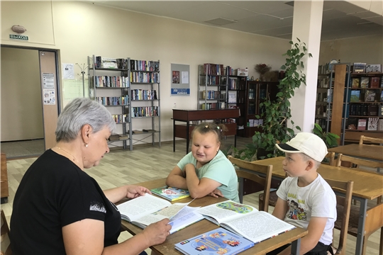 Беседа «Безопасное лето» в Приволжской городской библиотеке