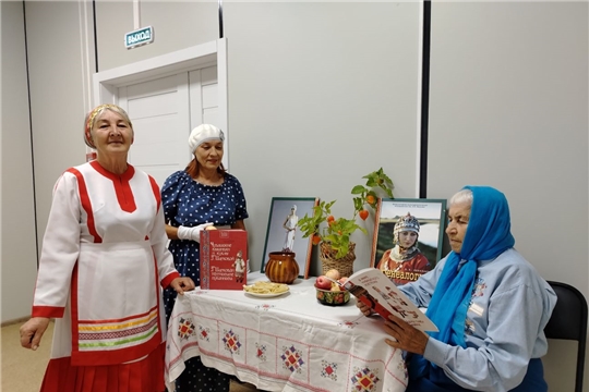 Книжно-предметная выставка «Живая мудрость веков» в Карабашской сельской библиотеке