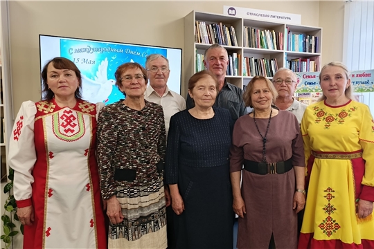 Встреча "Моя семья — моё богатство" в Юнгинской библиотеке