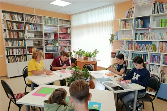 День семьи, любви и верности в Тораевской сельской библиотеке