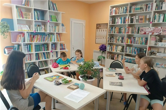 Интерактивное занятие «Кладовая витаминов» в Тораевской сельской библиотеке