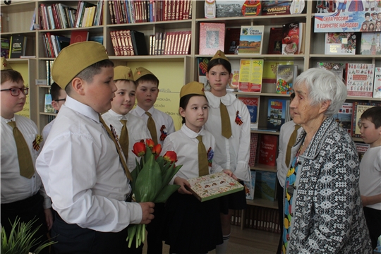 Акция "Книжный марш Победы" (ЦБ)