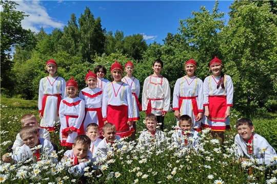 Фольклорный калейдоскоп «Хоровод дружбы» (Напольнокотякская сб)