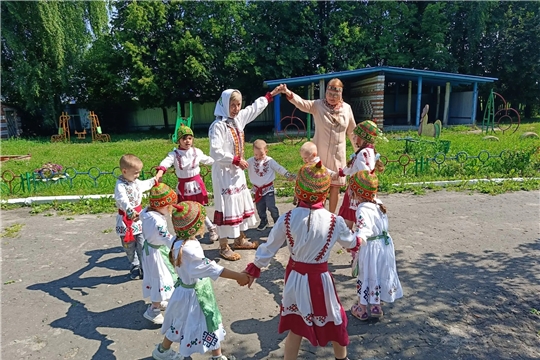В рамках этнопроекта «Сик!Тух!» и проекта «Асамлă вăйăсем» (Чагасьская сб)