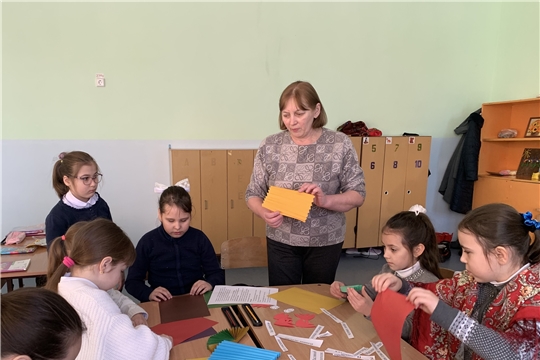 Познавательный час «Веселая Масленица» в Большеатменской сельской библиотеке