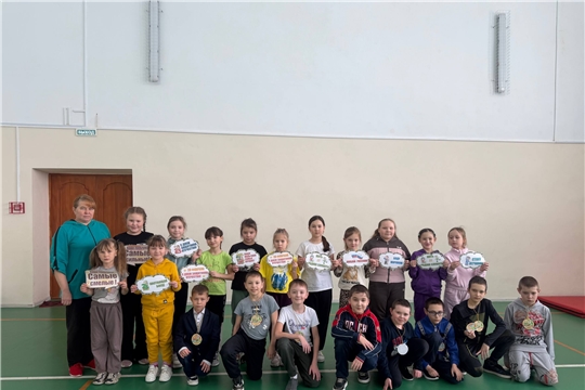 Познавательный час "Солдатская смекалка" в Питеркинской сельской библиотеке