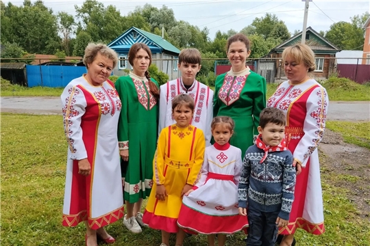Краеведческий час «Волшебный сундук «Арча» в Черепановской сельской библиотеке