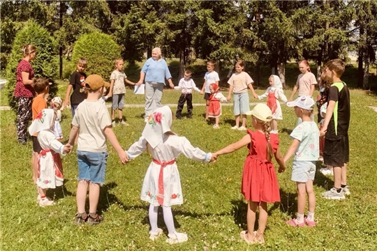Праздник народных игр «Веселье в деревне» в Атнарской сельской библиотеке