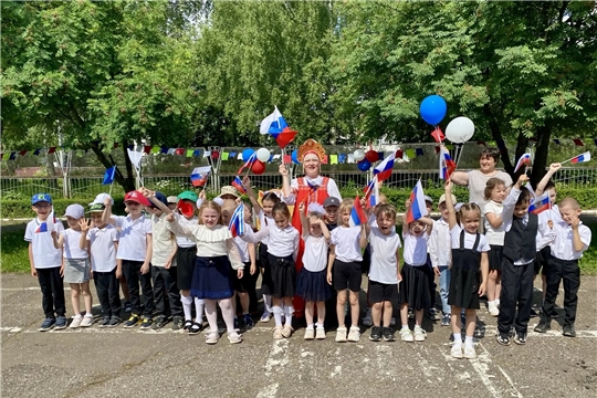 Праздник встречает большая Россия!