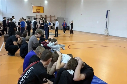 Сегодня в СОШ №22 им. Героя РФ Н.Ф. Гаврилова в рамках фестиваля спорта прошла сдача нормативов ВФСК ГТО школьниками и сотрудниками школы