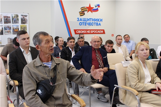 Ветераны СВО узнали о возможностях для запуска бизнеса в аграрном секторе