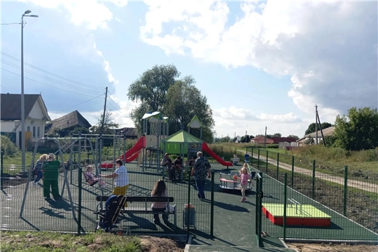В селе Гарт появилась новая детская площадка!