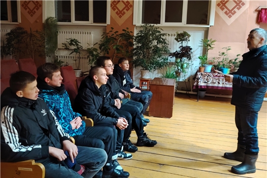 В Санкинском СДК провели познавательный час на тему «Электронная сигарета — польза или вред»