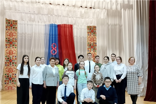 В РДК проведён литературно-просветительский час «В стране веселого детства»