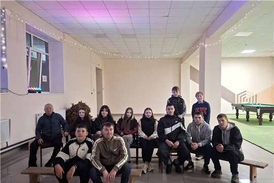 Работники Атнарского СДК провели фольклорный час "Чувашские народные песни"