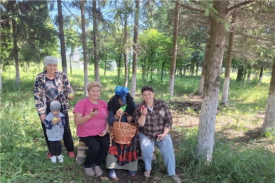 Участник театрального кружка "Кулăш" Атнарского СДК воплотился в образ Бабы Яги