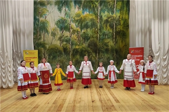 В РДК состоялся фольклорный час «Илемлӗ»