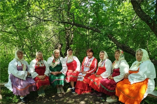 Работники Мижеркасинского СДК провели фольклорные посиделки «Родные напевы»