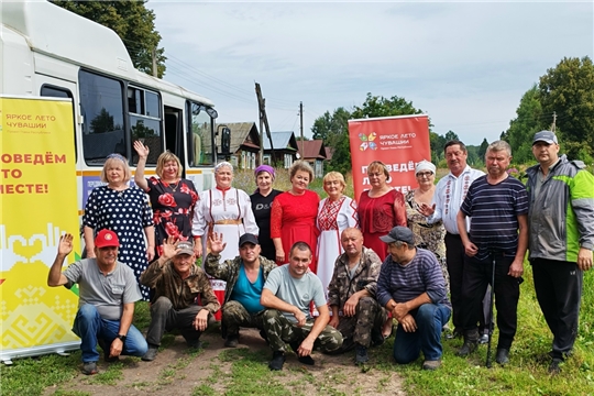 В деревнях Пчелка и Дубовка состоялись концертные программы "Дарите музыку друг другу" и "Музыкальный клуб"