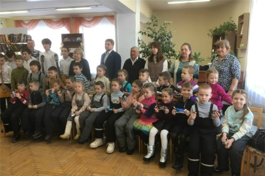 Праздничная программа "Твои защитники, Россия"