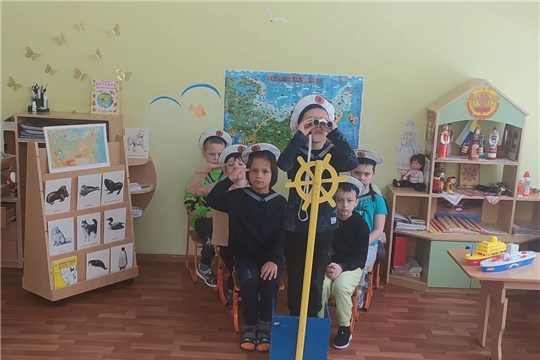 Воспитанники детского сада отправились в иммерсивное путешествие на ледоколе по Северному морскому пути с запада на восток нашей страны - от Мурманска до Чукотки