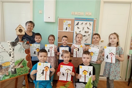 Скворцы прилетели
