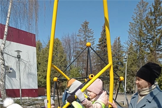 Дети старшей группы посетили спортивную площадку, расположенную на территории парка «40-летие Победы»