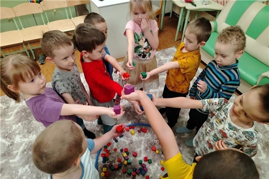 Итоговое занятие кружка Дары Фребеля в детском саду