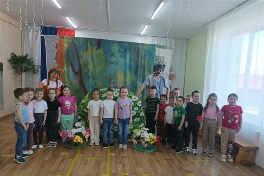 В гостях-театр